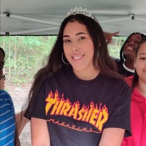 Meet your Posher, Alani